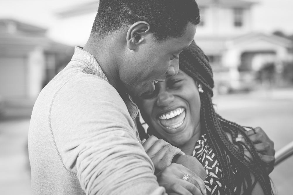 Couple hug-308e04bc3dfe4723a0ce3f784afbadb1.jpg Couple hug