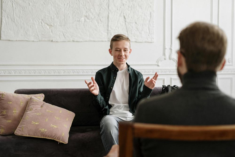 therapy session-3448b2e5a6bd42ddb3275bdf9f119f43.jpg therapy session